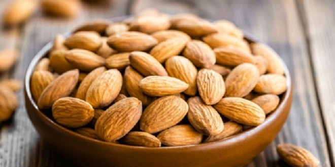 kacang-almond